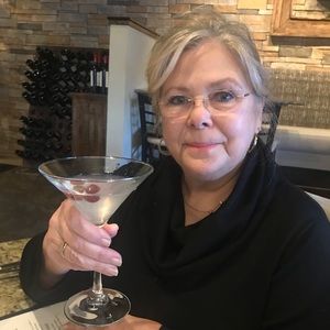 Meet your Posher, Sandra